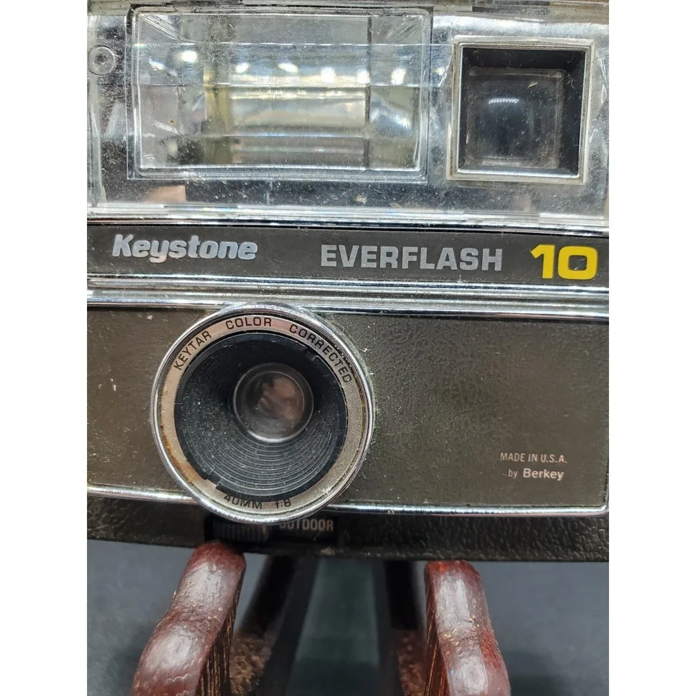 Camera Vintage Berkey Keystone Everflash 10 35MM Camera Movie Prop USA Flash